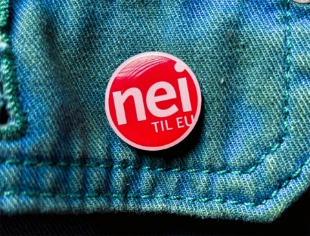 Pin i metall